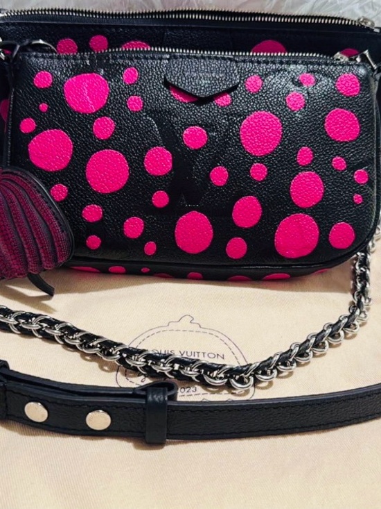 Louis Vuitton Handbags - Limited edition Louis Vuitton Black Leather Crossbody with Hot Pink Polka Dots